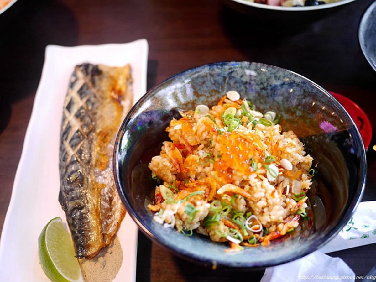 170元爽吃!台北6家「高CP值生魚片丼飯」推薦:小資套餐、捷運平價日料 170元爽吃!台北6家「高CP值生魚片丼飯」推薦:小資套餐、捷運平價日料