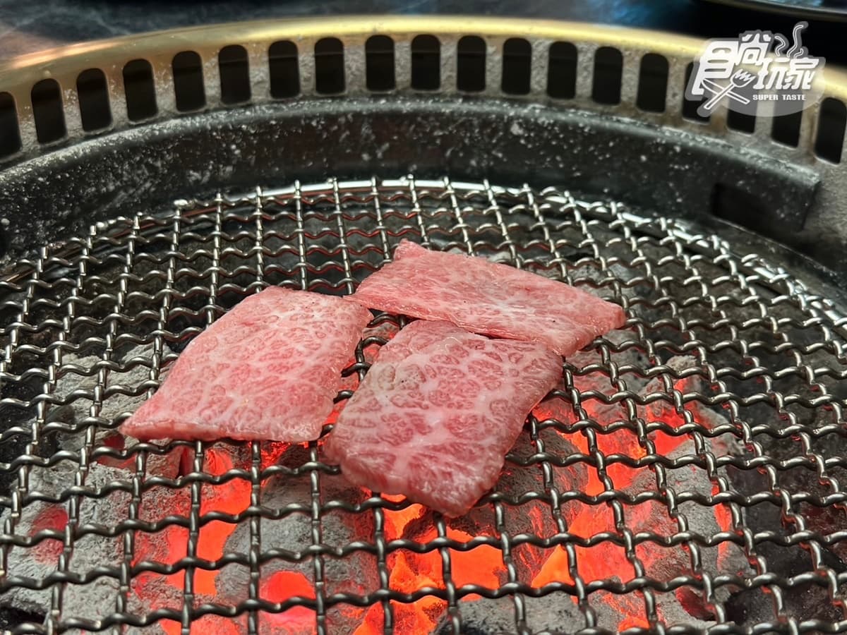 全球首家航空主題燒肉!「星胡同」13道菜色、推薦品項一次看 全球首家航空主題燒肉!「星胡同」13道菜色、推薦品項一次看