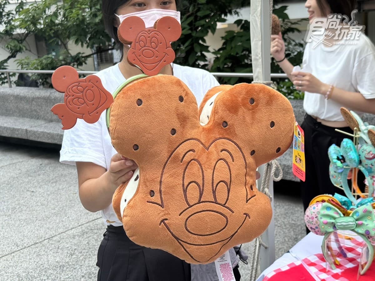迪士尼控快衝!中山站快閃「米奇樂園」免費造景拍爆,限定周邊超欠買 迪士尼控快衝!中山站快閃「米奇樂園」免費造景拍爆,限定周邊超欠買