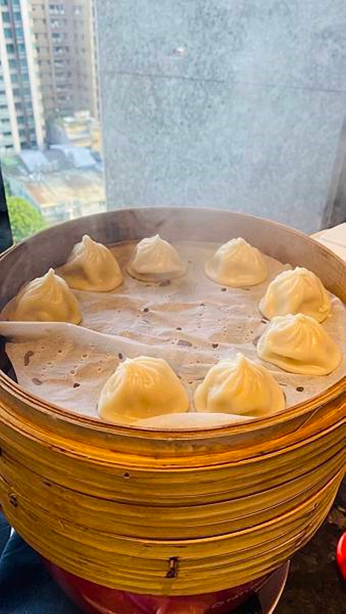 用祕技每人330元!飯店早午餐任吃5小時,還有柏克金、紅白酒暢飲 用祕技每人330元!飯店早午餐任吃5小時,還有柏克金、紅白酒暢飲
