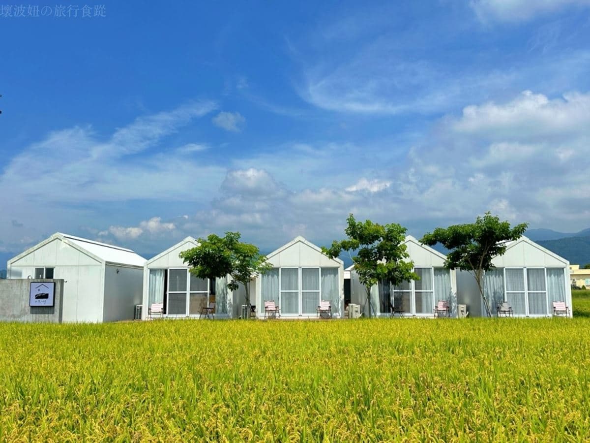 宜蘭隱藏版4.8星民宿!「純白小木屋」坐落田園中央,吃早餐飽覽稻浪第一排 宜蘭隱藏版4.8星民宿!「純白小木屋」坐落田園中央,吃早餐飽覽稻浪第一排