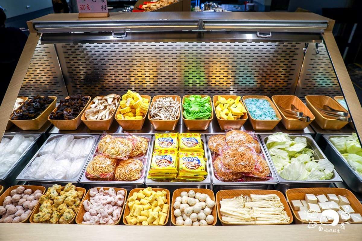 298元起「火烤兩吃」吃到飽!新北夜貓激推宵夜場,自助吧逾60種食材無限夾 298元起「火烤兩吃」吃到飽!新北夜貓激推宵夜場,自助吧逾60種食材無限夾