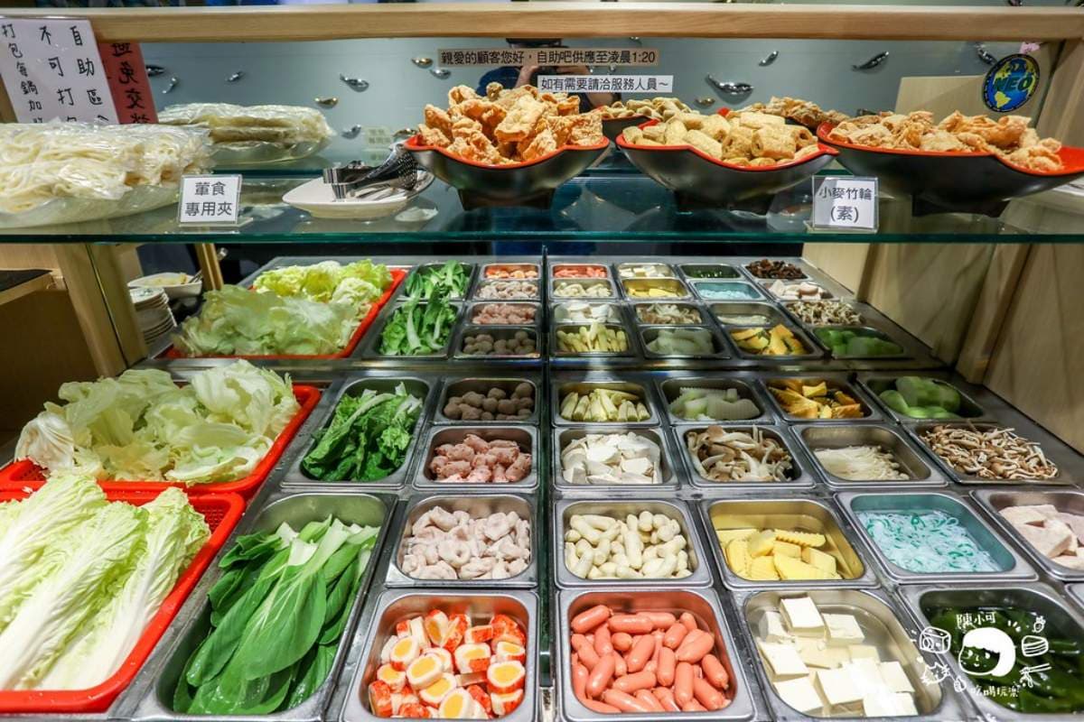 298元起「火烤兩吃」吃到飽!新北夜貓激推宵夜場,自助吧逾60種食材無限夾 298元起「火烤兩吃」吃到飽!新北夜貓激推宵夜場,自助吧逾60種食材無限夾