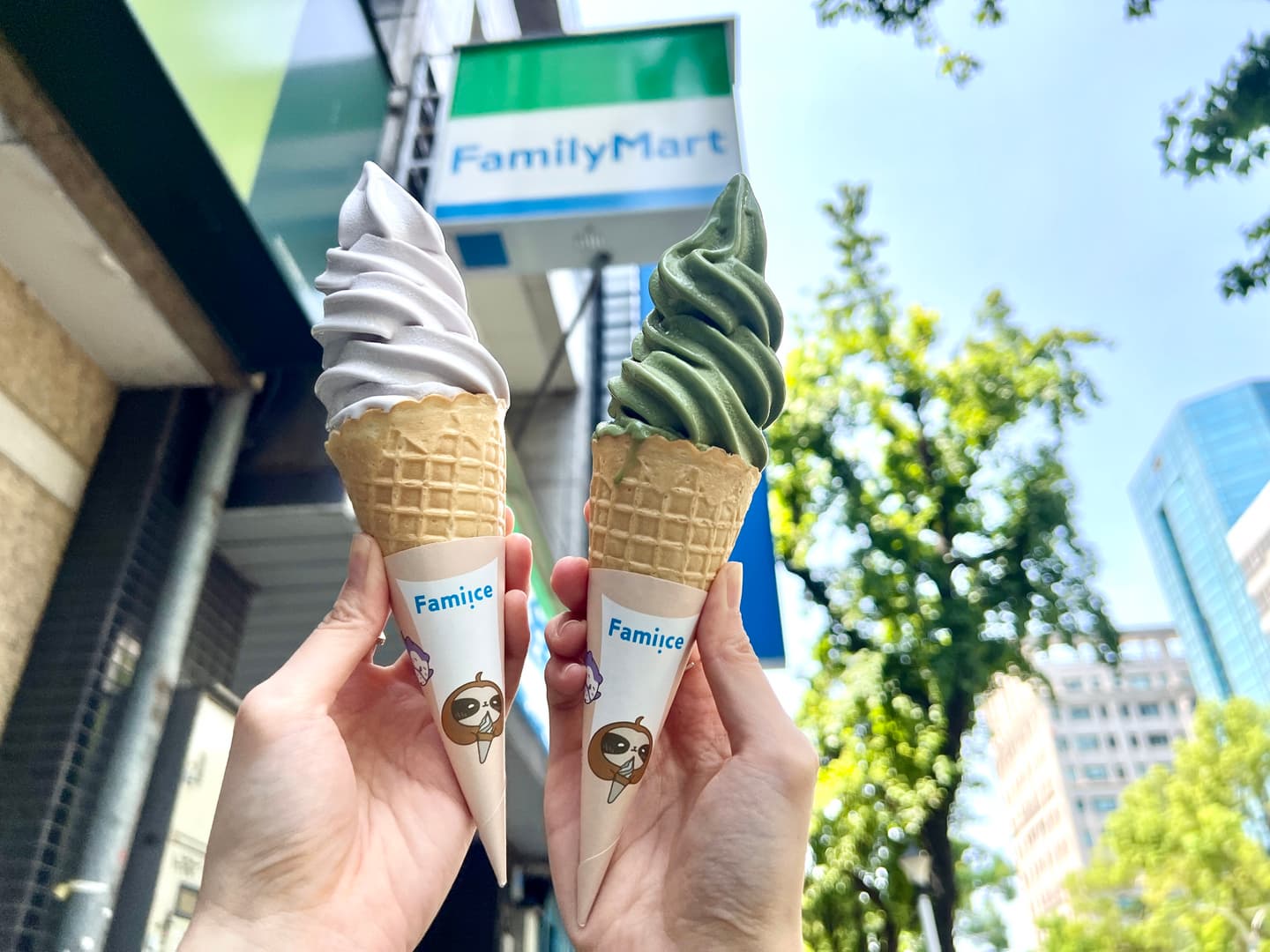 全家霜淇淋買2送2!限時3天夯品買一送一,手搖人挑戰「最好喝奶茶」 全家霜淇淋買2送2!限時3天夯品買一送一,手搖人挑戰「最好喝奶茶」