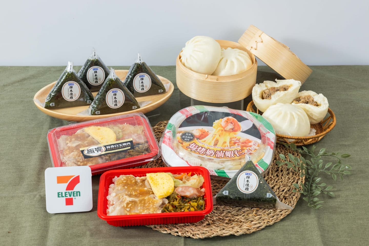 7-11獨家「GODIVA焦糖蘋果巧克力雪糕」6折!懷舊便當、矮袋鼠蛋糕6美食 7-11獨家「GODIVA焦糖蘋果巧克力雪糕」6折!懷舊便當、矮袋鼠蛋糕6美食