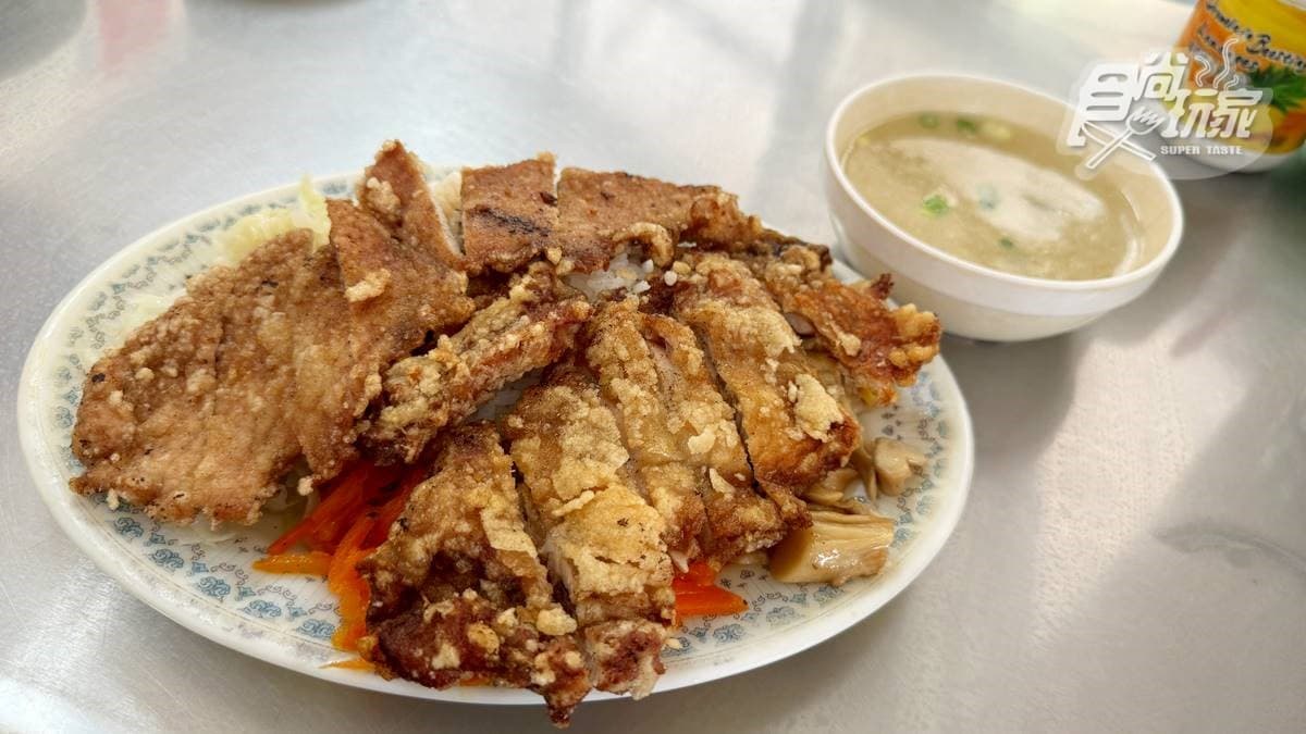 高雄鳳山美食推薦TOP 13!銅板價點心、浮誇龍蝦堡、烤櫻桃片皮鴨 鳳山美食:188飯麵店|鳳山平價便當推薦