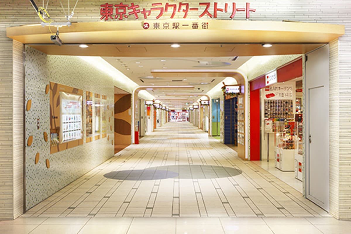 哆啦A夢迷快衝!全球唯一「未來百貨」快閃東京站,限定款別針萌翻 哆啦A夢迷快衝!全球唯一「未來百貨」快閃東京站,限定款別針萌翻