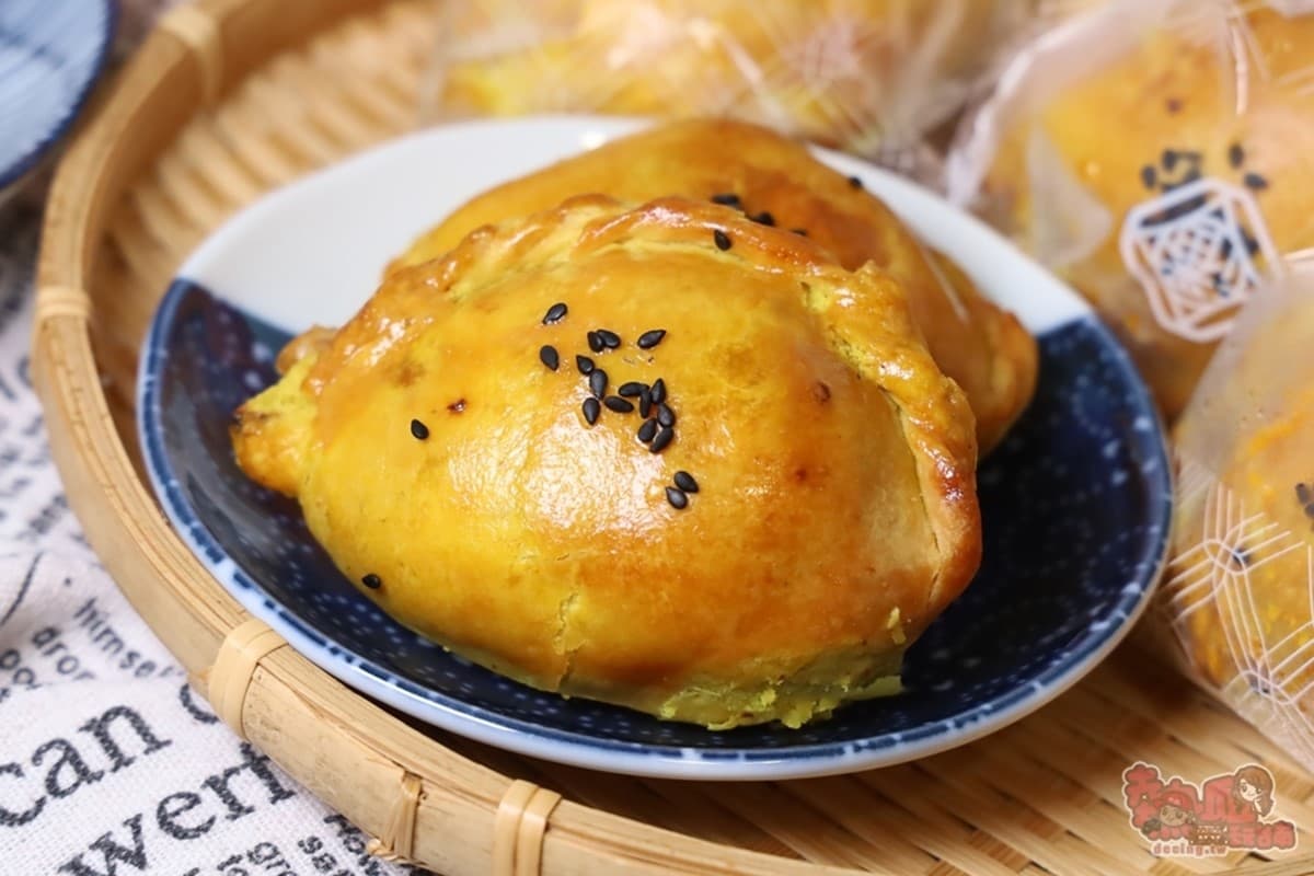 嘉義人私藏10間伴手禮!神木羊羹、夢幻手工巧克力、嘉義最強司康 嘉義伴手禮:阿潘肉包|內行更推蛋黃酥、咖哩餃