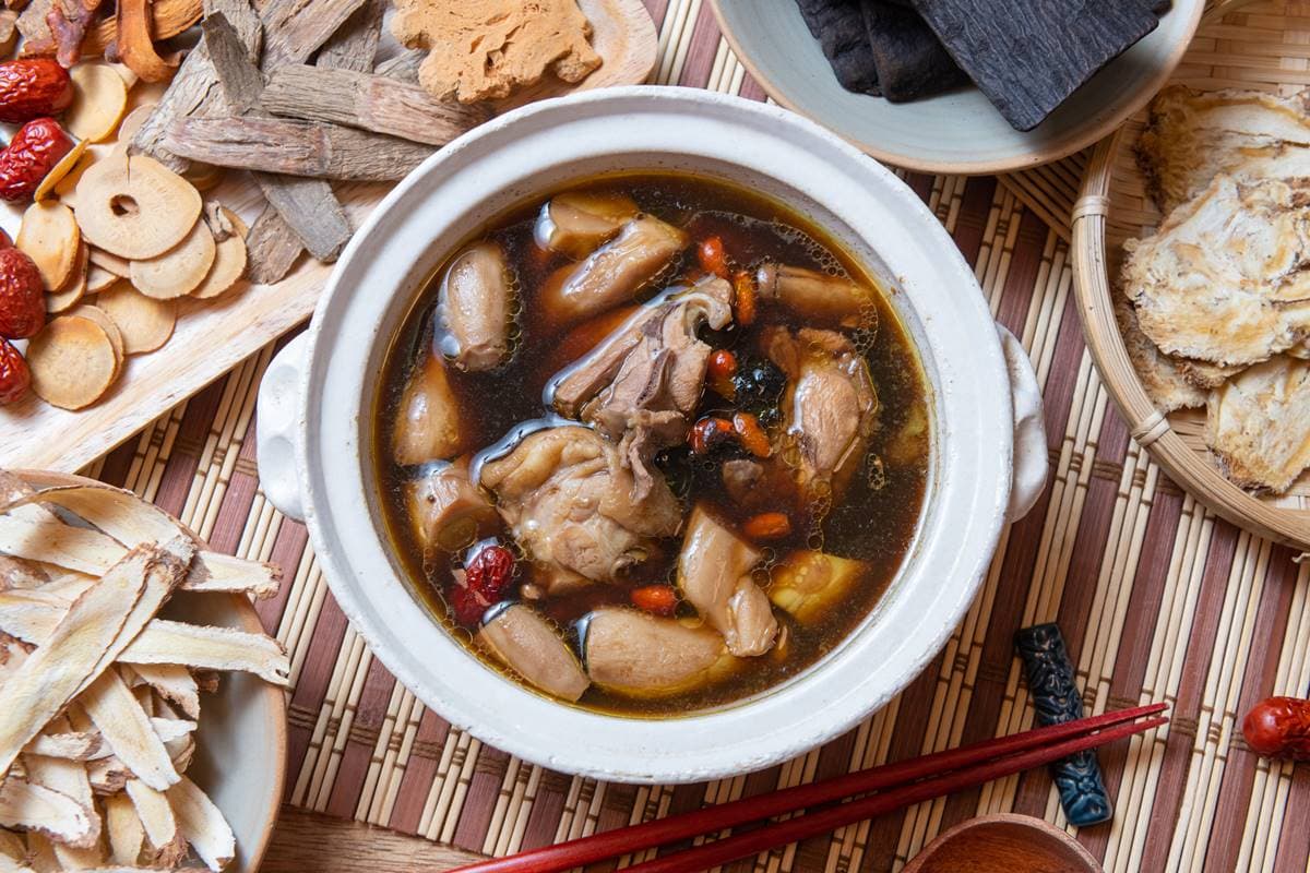 最帥型男醫師「中醫界周渝民」親授!2道藥膳食補料理,呵護女性養出好體質(中獎公布) 最帥型男醫師「中醫界周渝民」親授!2道藥膳食補料理,呵護女性養出好體質(中獎公布)