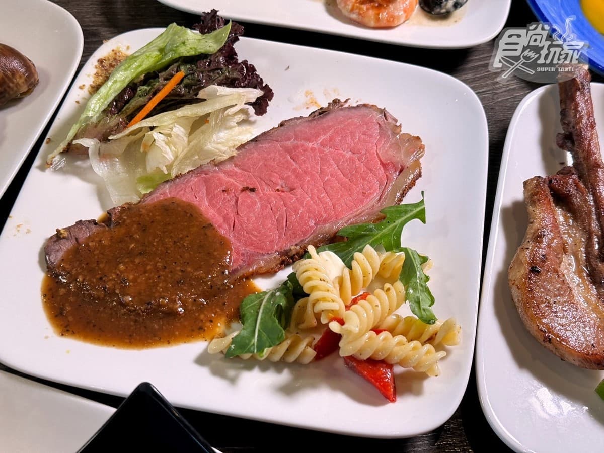 善導寺最強Buffet!澎湖海鮮、松葉蟹、芒果吃到飽開箱,75折優惠倒數快衝 善導寺最強Buffet!澎湖海鮮、松葉蟹、芒果吃到飽開箱,75折優惠倒數快衝