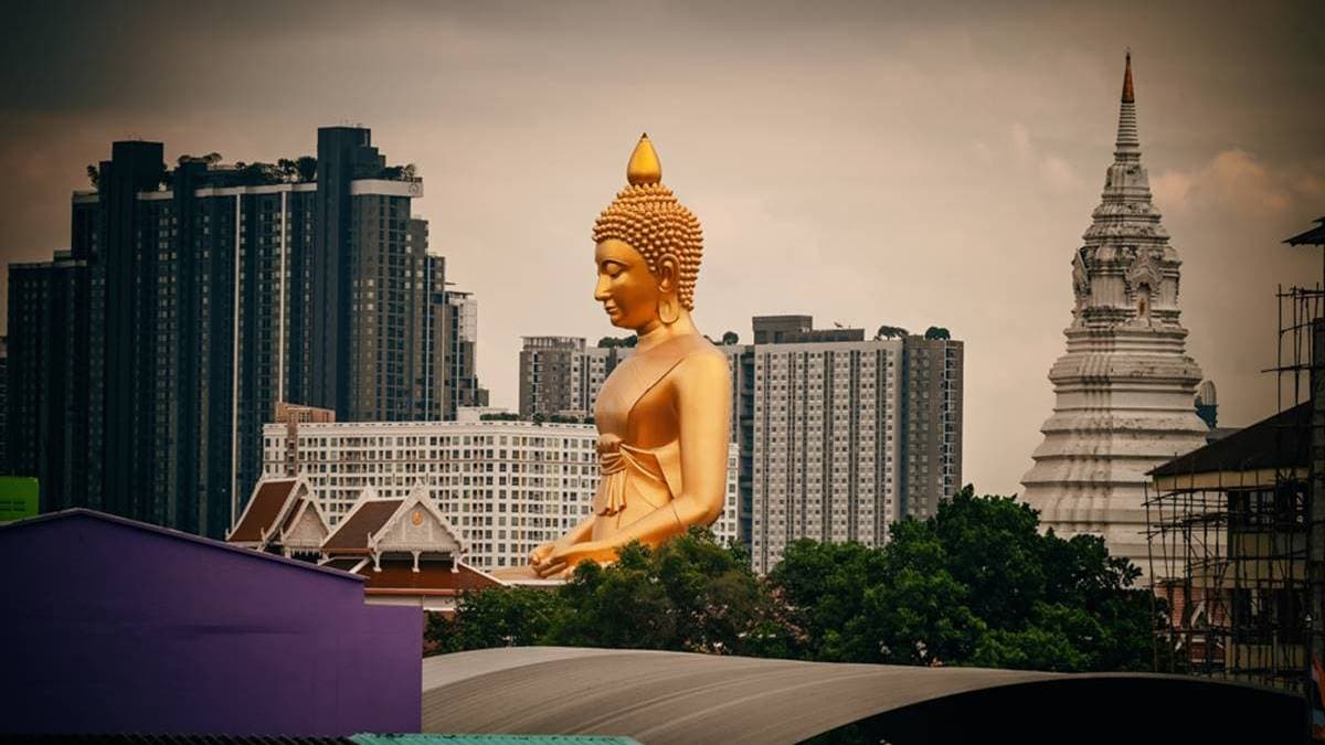 水門寺(Wat Paknam)