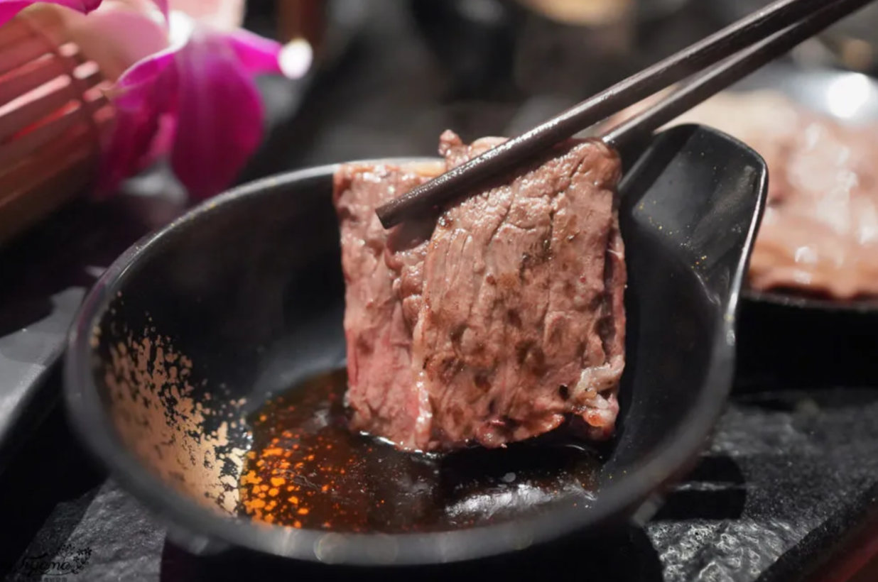 2026嘉義燒肉9間推薦!和牛吃到飽、高空吃燒肉界LV、升級燒肉列車 野村燒肉|嘉義燒肉吃到飽