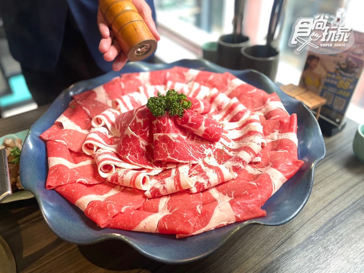 凍豆腐也無限續加了!青花驕首創「松露菌菇鍋」登場,名字中「這字」免費嗑鍋 凍豆腐也無限續加了!青花驕首創「松露菌菇鍋」登場,名字中「這字」免費嗑鍋
