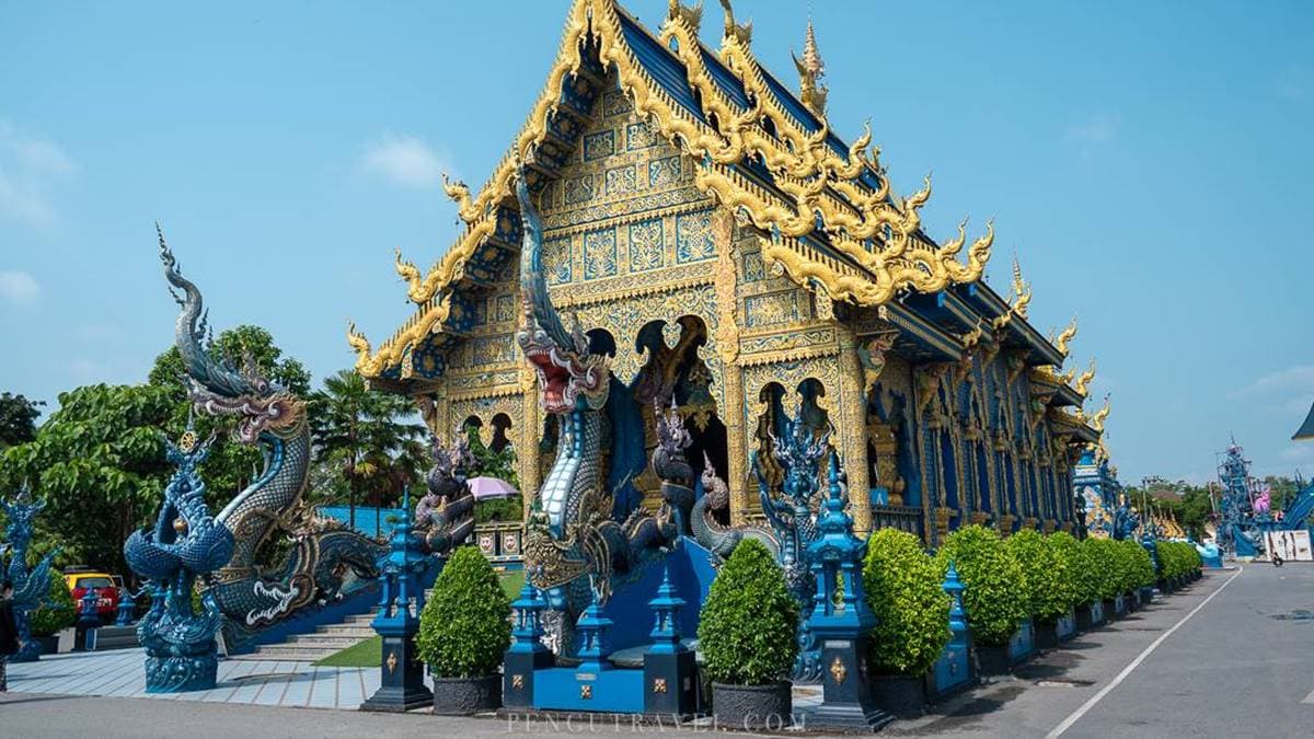 清萊藍廟(Wat Rong Suea Ten)