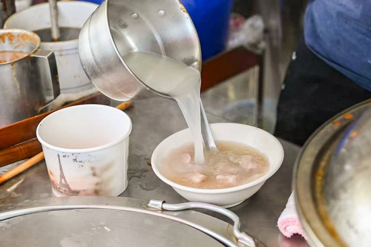 老饕才知道!豬腸厚到「有5層」嚼起來超有感,「五層豬腸湯」來晚就賣完 老饕才知道!豬腸厚到「有5層」嚼起來超有感,「五層豬腸湯」來晚就賣完