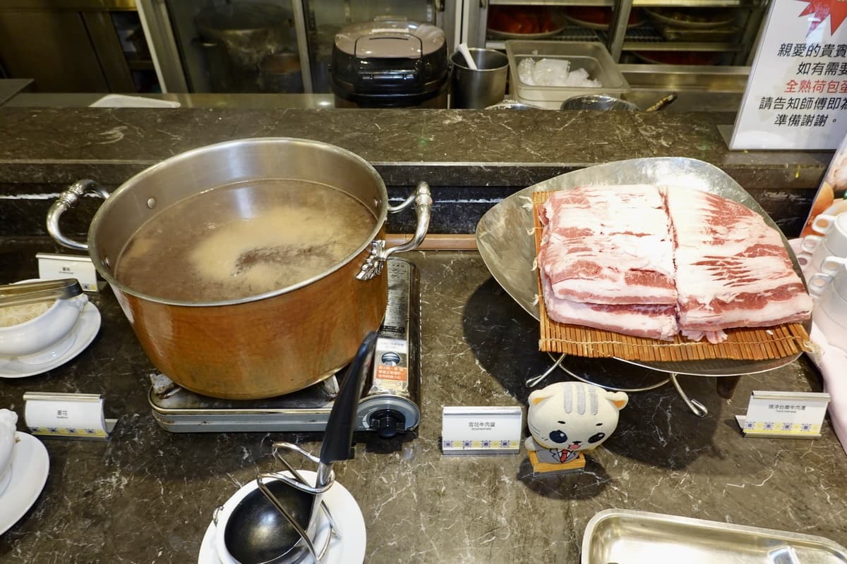 淡水最強松葉蟹吃到飽!「這天」加碼焗烤龍蝦,哈根達斯、牛排無限供應 淡水最強松葉蟹吃到飽!「這天」加碼焗烤龍蝦,哈根達斯、牛排無限供應
