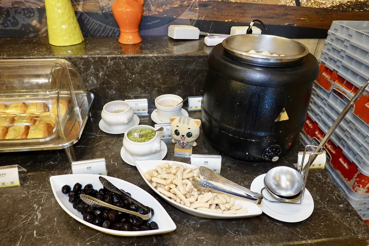 淡水最強松葉蟹吃到飽!「這天」加碼焗烤龍蝦,哈根達斯、牛排無限供應 淡水最強松葉蟹吃到飽!「這天」加碼焗烤龍蝦,哈根達斯、牛排無限供應