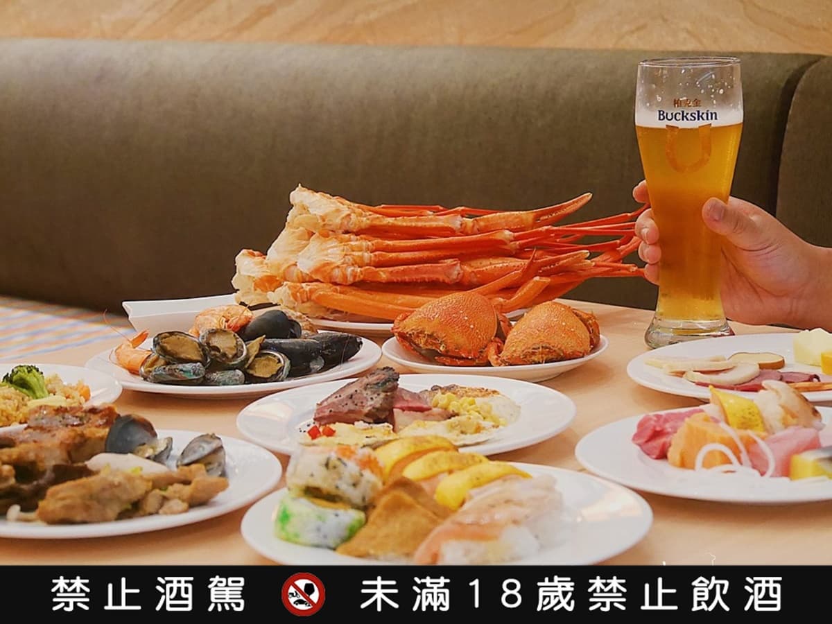 呼叫「林秋月」免費吃晚餐!2大飯店對名字優惠,每人每晚只要1111元 呼叫「林秋月」免費吃晚餐!2大飯店對名字優惠,每人每晚只要1111元