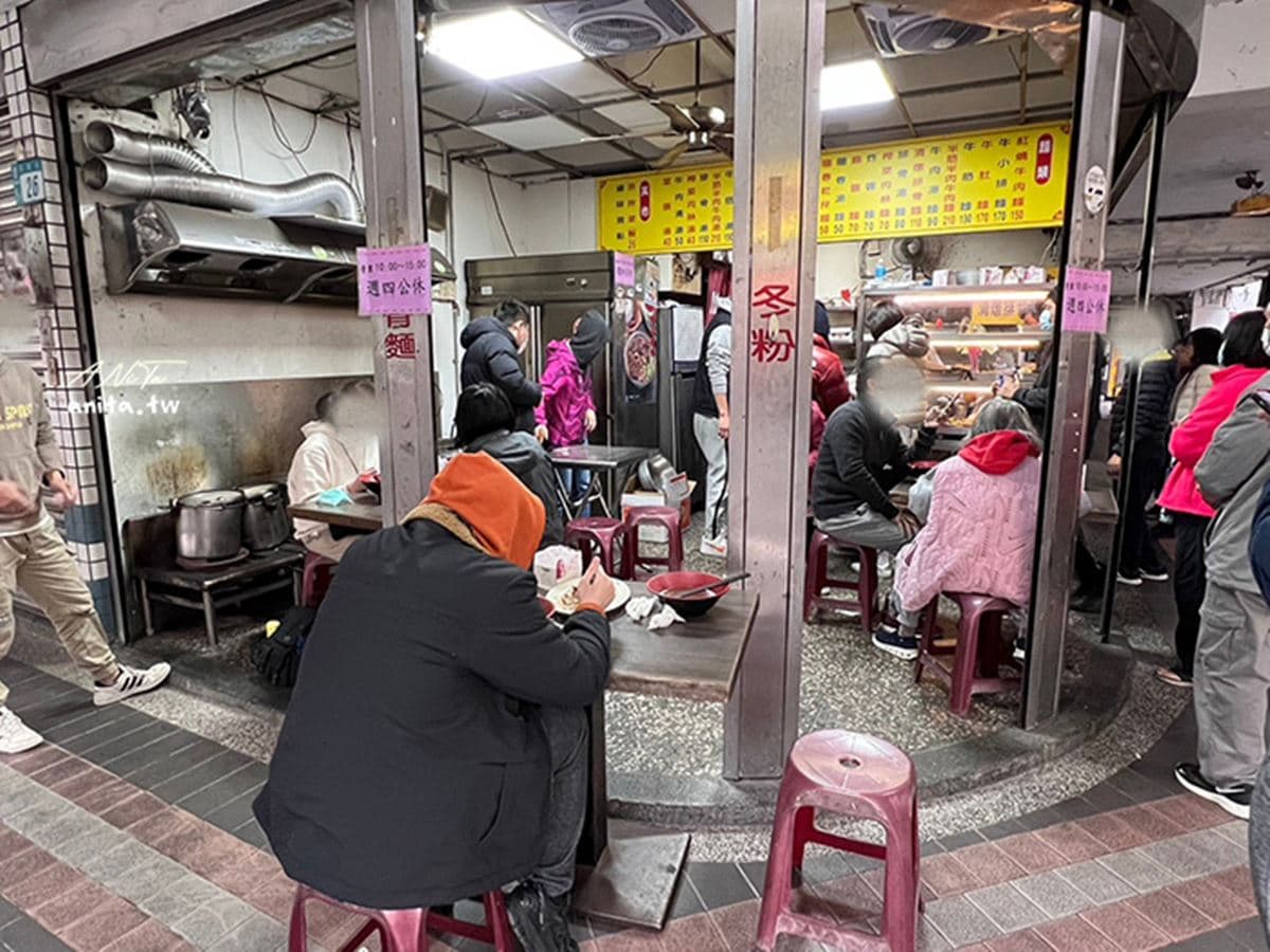 好評破千!新北「超值牛小排麵」1碗吃得到4大塊超撐,還能免費續湯太佛心 好評破千!新北「超值牛小排麵」1碗吃得到4大塊超撐,還能免費續湯太佛心
