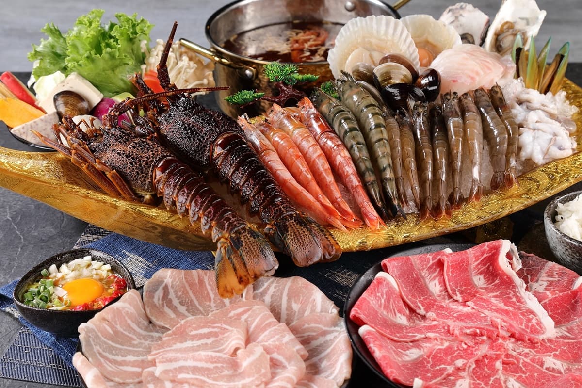 對中「王、李、林」免費吃鍋!汕頭沙茶鍋、吃到飽4品牌優惠,最高現折3000元 對中「王、李、林」免費吃鍋!汕頭沙茶鍋、吃到飽4品牌優惠,最高現折3000元