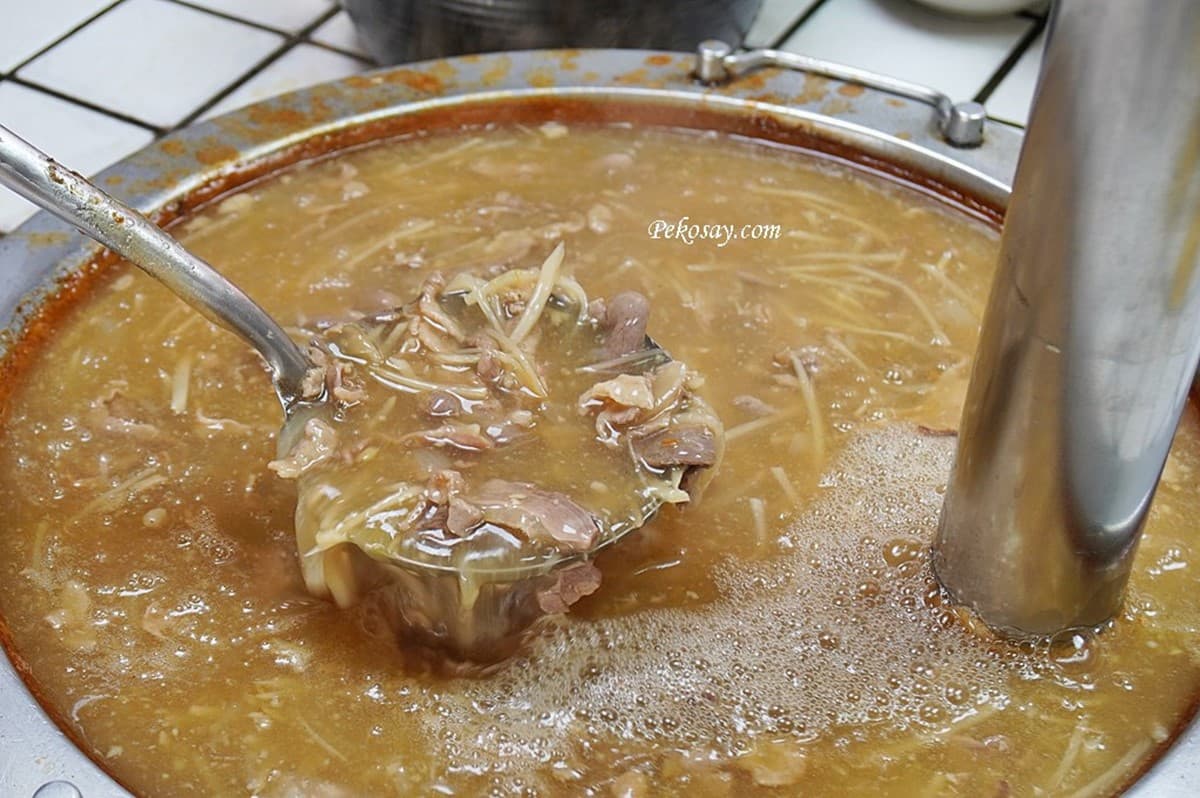 奧運金牌吃這家長大!王齊麟最愛「鴨肉羹」地點曝光,45元鴨肉飯堆得像小山 奧運金牌吃這家長大!王齊麟最愛「鴨肉羹」地點曝光,45元鴨肉飯堆得像小山