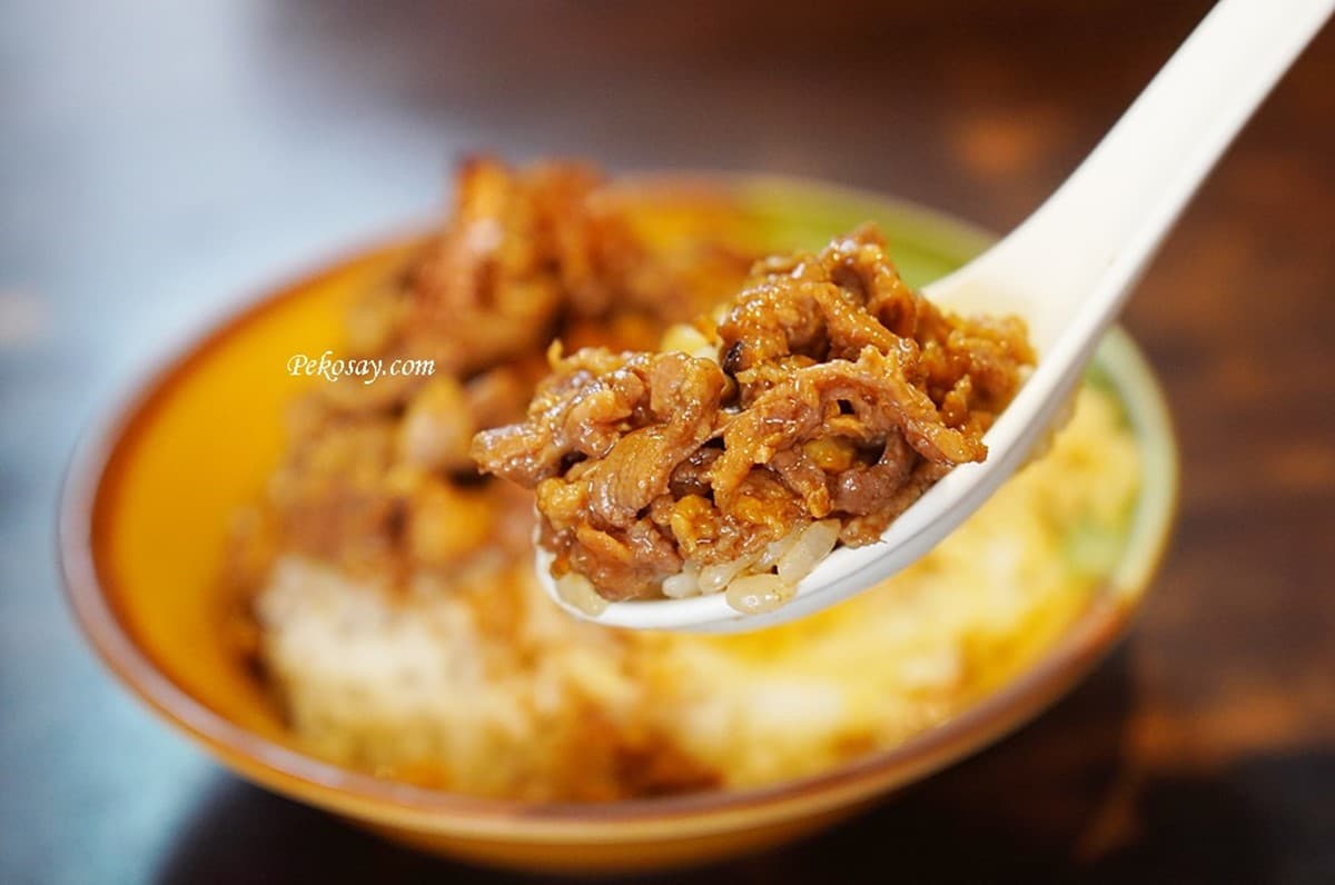 奧運金牌吃這家長大!王齊麟最愛「鴨肉羹」地點曝光,45元鴨肉飯堆得像小山 奧運金牌吃這家長大!王齊麟最愛「鴨肉羹」地點曝光,45元鴨肉飯堆得像小山