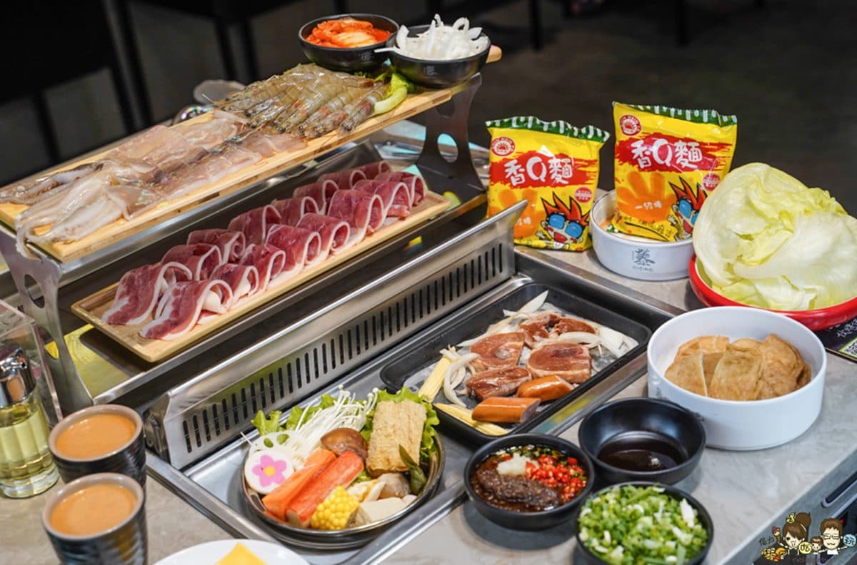 對中2、7免費吃肉!238元起高CP值火烤兩吃,炒泡麵、甜點、飲品無限吃到飽 高雄燒肉推薦:蓁伙烤倆吃