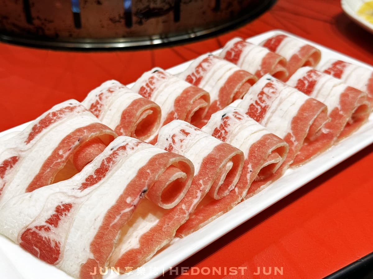 串串香買一送一!4.9星「成都串串火鍋」每串只要5元,爽嗑麻辣小龍蝦、老油條 串串香買一送一!4.9星「成都串串火鍋」每串只要5元,爽嗑麻辣小龍蝦、老油條