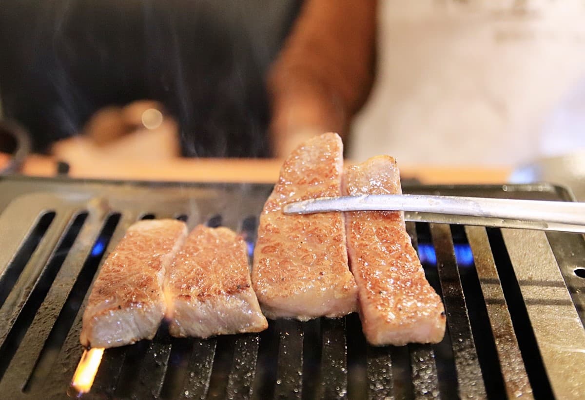 地表唯一「米其林摘星燒肉」在台中!日本老饕也專程朝聖,珍稀部位一次吃 地表唯一「米其林摘星燒肉」在台中!日本老饕也專程朝聖,珍稀部位一次吃