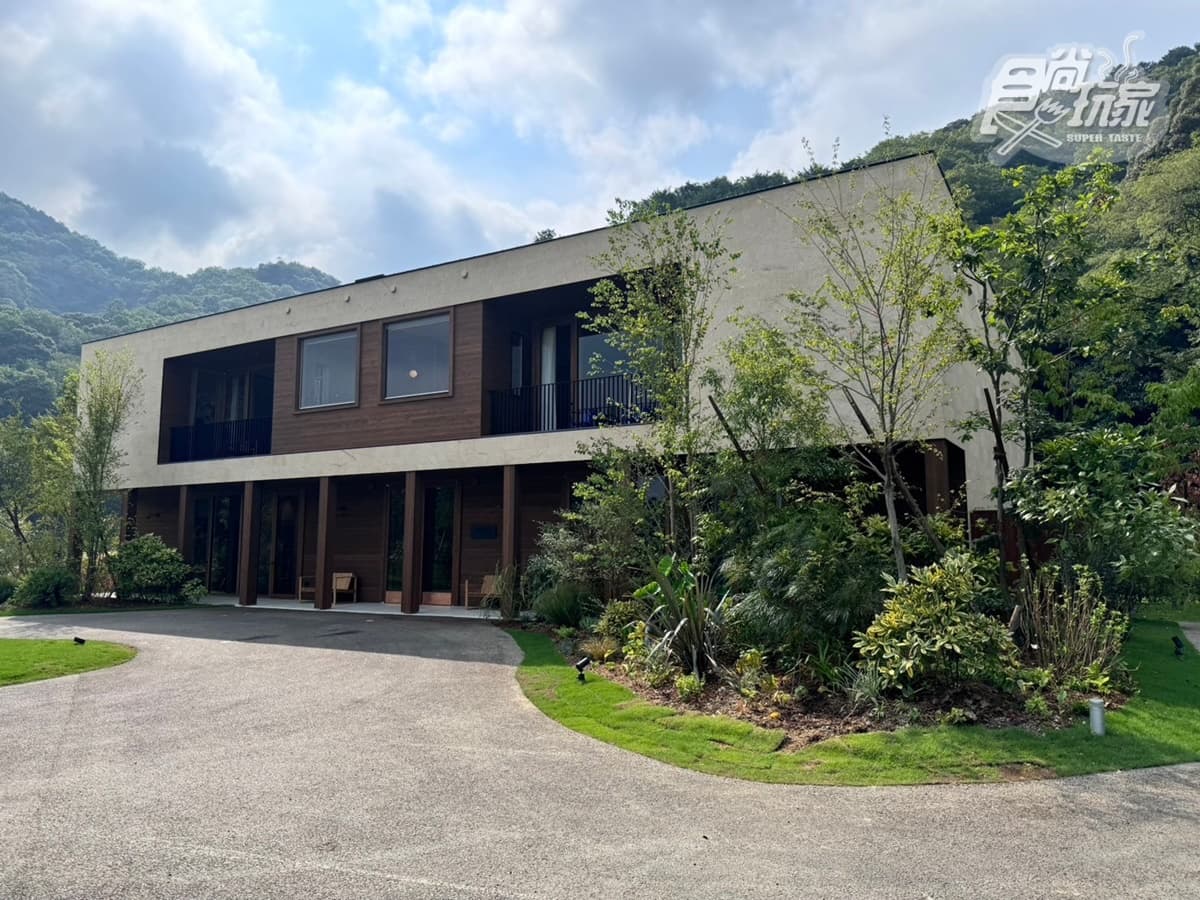 根本世外桃源!開箱24個巨蛋大「VISON度假村」,米其林美食、藥草湯泡到爽 根本世外桃源!開箱24個巨蛋大「VISON度假村」,米其林美食、藥草湯泡到爽