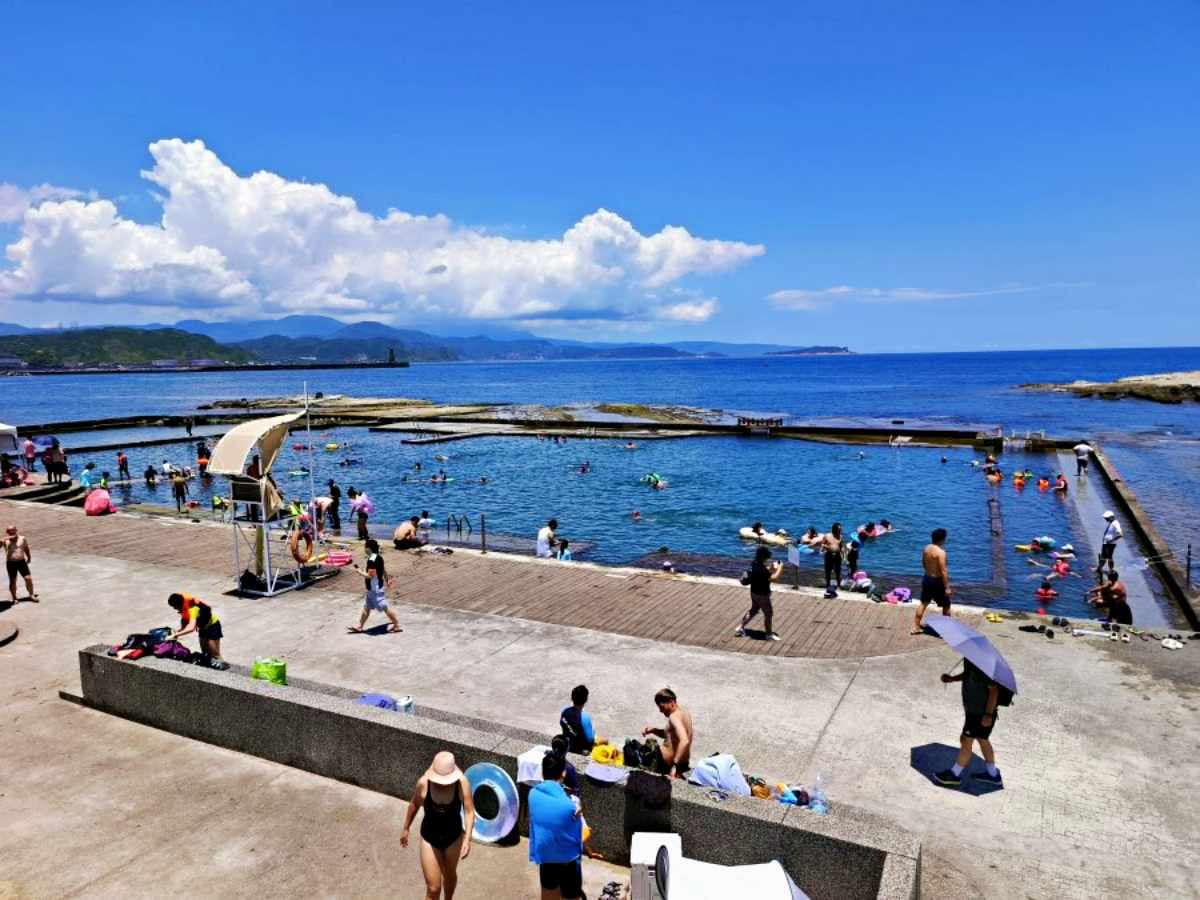 「這類人」0元暢玩海水泳池!3大天然水池超涼快,拍美照必衝濱海木棧道 「這類人」0元暢玩海水泳池!3大天然水池超涼快,拍美照必衝濱海木棧道