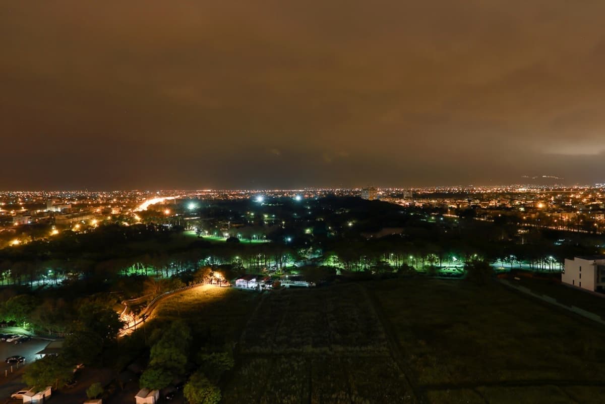 百萬夜景映入眼簾!入住羅東「最美景觀房」,《食尚》送你免費抽住宿券!(中獎公布) 百萬夜景映入眼簾!入住羅東「最美景觀房」,《食尚》送你免費抽住宿券!(中獎公布)