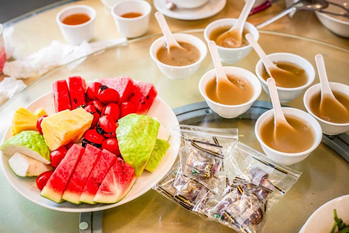 老饕激推台北高CP值客家菜!招牌鹽焗雞Q嫩鮮美,客家小炒、梅干扣肉都必點 老饕激推台北高CP值客家菜!招牌鹽焗雞Q嫩鮮美,客家小炒、梅干扣肉都必點