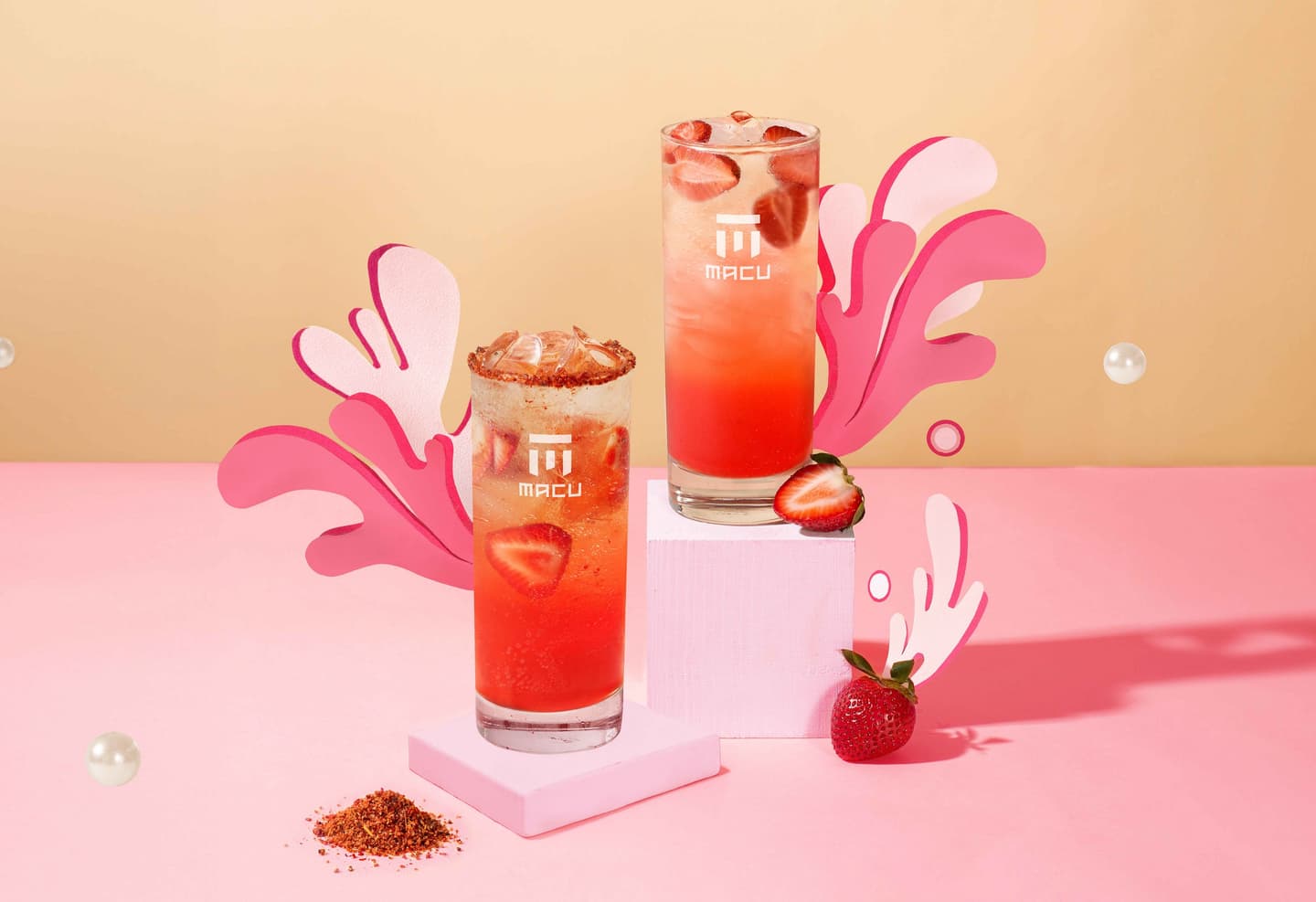 麻古高顏值「草莓新飲品」誕生!草莓泡泡飲加了辣椒粉,清爽、辣味版都有 麻古高顏值「草莓新飲品」誕生!草莓泡泡飲加了辣椒粉,清爽、辣味版都有