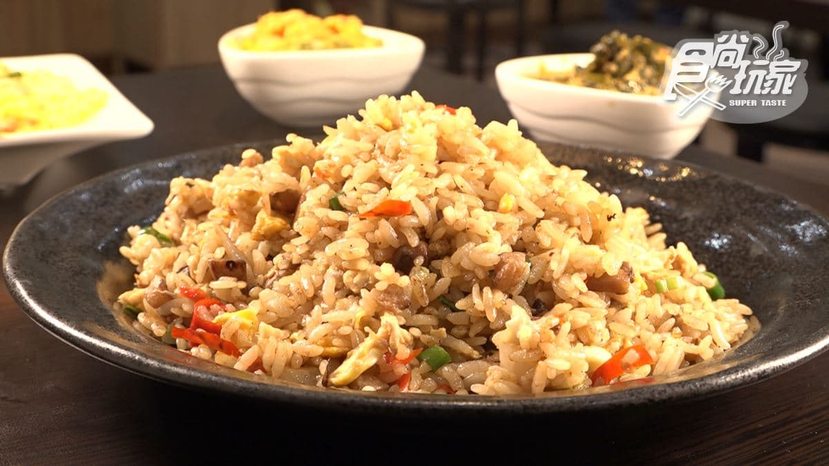 蔡氏排骨炒飯