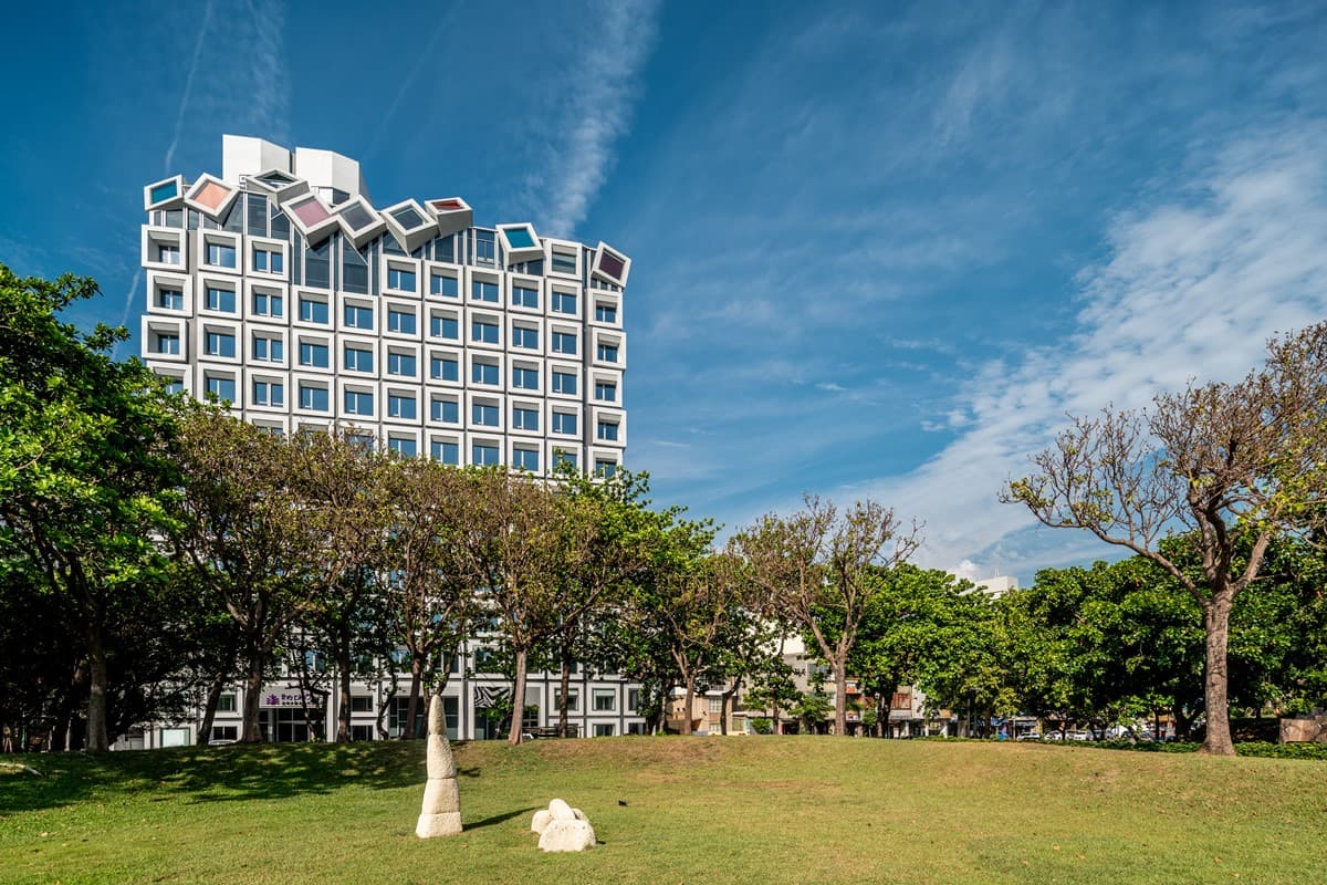 房內就有無敵天窗!打卡台中超夯「美術館旅店」,自助早餐吃到飽、新菜單登場(中獎公布) 房內就有無敵天窗!打卡台中超夯「美術館旅店」,自助早餐吃到飽、新菜單登場(中獎公布)