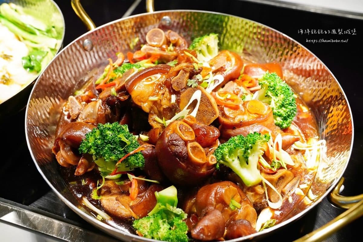 新莊最強牛排吃到飽!629元爽嗑40道異國料理,鮮蝦、港點、披薩無限夾 新莊最強牛排吃到飽!629元爽嗑40道異國料理,鮮蝦、港點、披薩無限夾