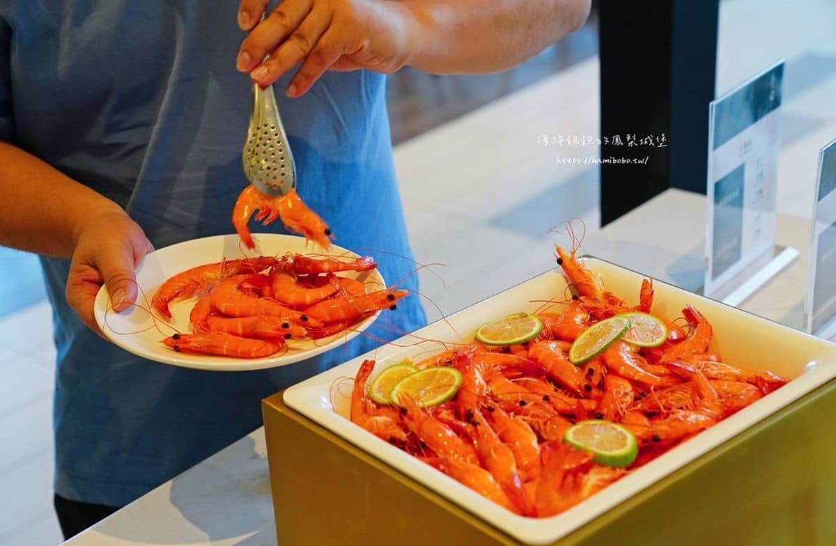 新莊最強牛排吃到飽!629元爽嗑40道異國料理,鮮蝦、港點、披薩無限夾 新莊最強牛排吃到飽!629元爽嗑40道異國料理,鮮蝦、港點、披薩無限夾