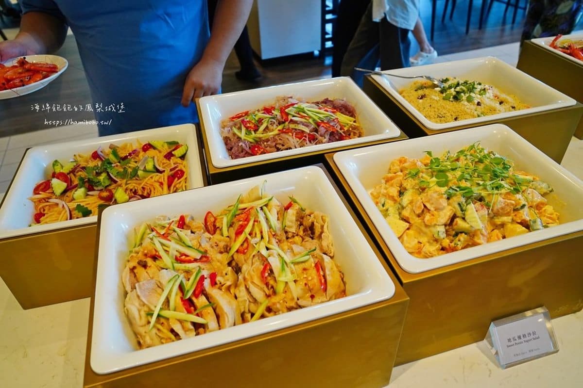 新莊最強牛排吃到飽!629元爽嗑40道異國料理,鮮蝦、港點、披薩無限夾 新莊最強牛排吃到飽!629元爽嗑40道異國料理,鮮蝦、港點、披薩無限夾