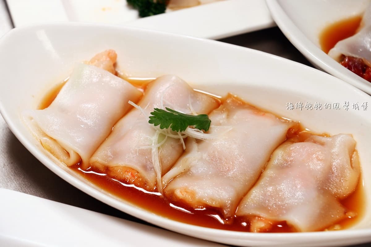 忠孝復興最強港點吃到飽!軟殼蟹、烤乳豬、流沙包超欠吃,年底前可多嗑半小時 忠孝復興最強港點吃到飽!軟殼蟹、烤乳豬、流沙包超欠吃,年底前可多嗑半小時
