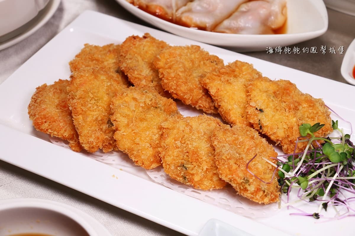 忠孝復興最強港點吃到飽!軟殼蟹、烤乳豬、流沙包超欠吃,年底前可多嗑半小時 忠孝復興最強港點吃到飽!軟殼蟹、烤乳豬、流沙包超欠吃,年底前可多嗑半小時