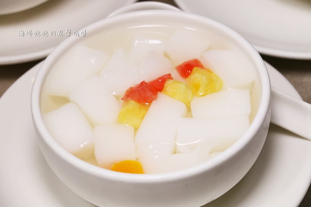 忠孝復興最強港點吃到飽!軟殼蟹、烤乳豬、流沙包超欠吃,年底前可多嗑半小時 忠孝復興最強港點吃到飽!軟殼蟹、烤乳豬、流沙包超欠吃,年底前可多嗑半小時