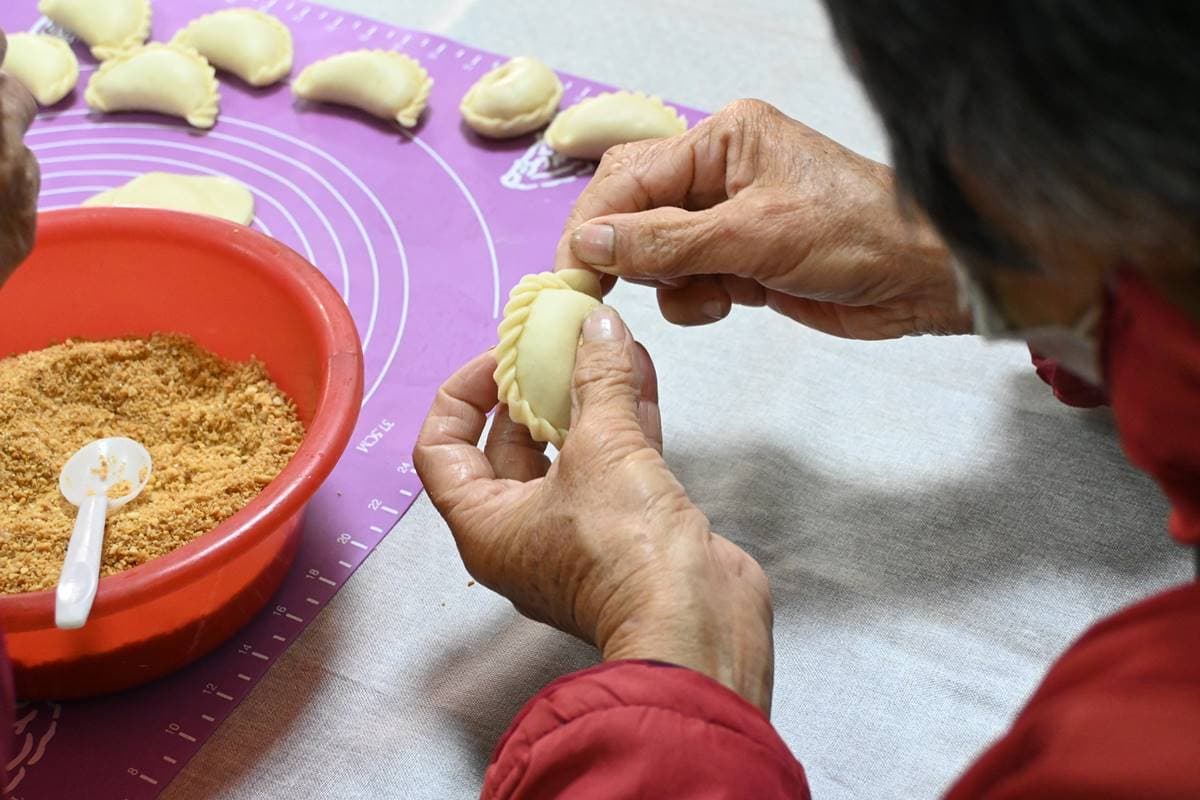 台灣超特殊小吃!神祕古早味「鱷魚餐包」,全台只有「這裡」吃得到 台灣超特殊小吃!神祕古早味「鱷魚餐包」,全台只有「這裡」吃得到