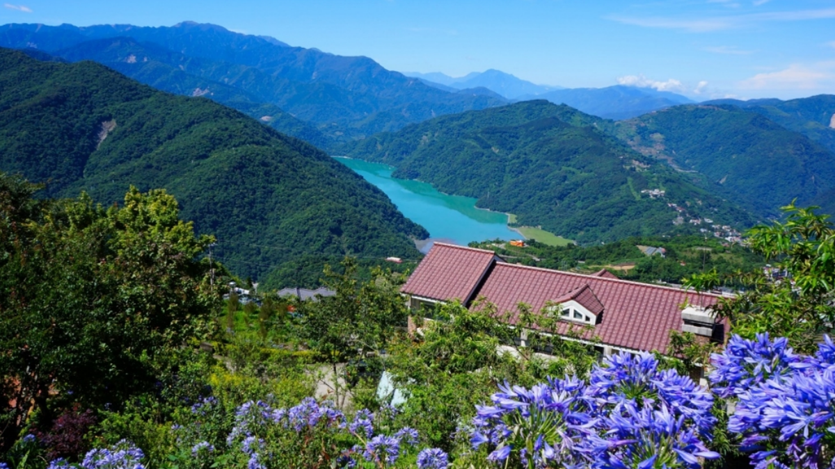 把樂園搬進飯店、坐擁湖景第一排!盤點6間特色旅宿,免費送你住宿券 把樂園搬進飯店、坐擁湖景第一排!盤點6間特色旅宿,免費送你住宿券