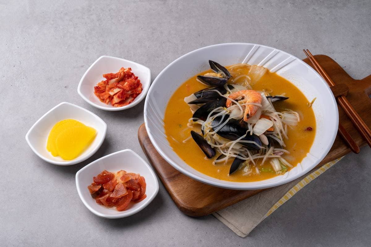 吃這些才夠道地!韓國濟州島必吃10大美食:烤黑豬肉、鮑魚料理 吃這些才夠道地!韓國濟州島必吃10大美食:烤黑豬肉、鮑魚料理