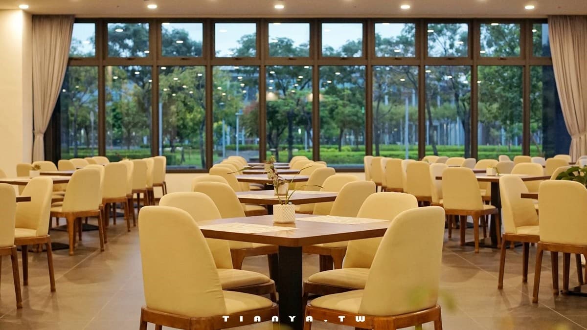【新開店】彰化高鐵旁「環保親子飯店」!電動車、球池玩瘋,爽躺雙大床好放空 【新開店】彰化高鐵旁「環保親子飯店」!電動車、球池玩瘋,爽躺雙大床好放空