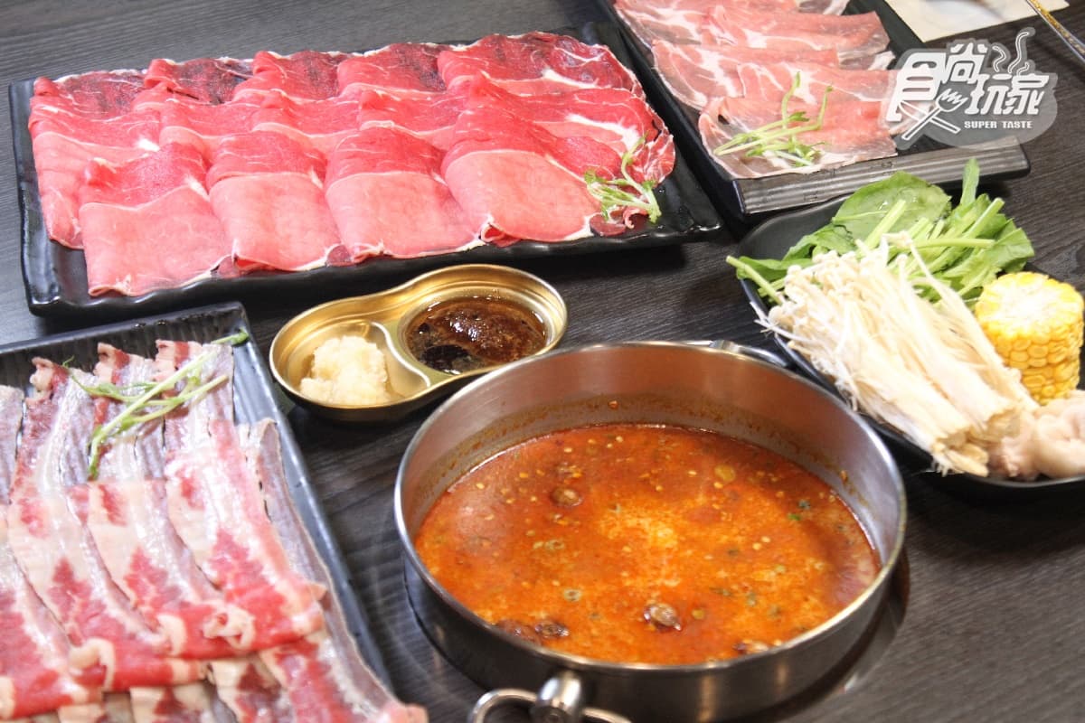 【獨家】肉品買一送一!350元起「濃郁系咖哩火鍋」吃到飽,自助吧、冰淇淋任吃 【獨家】肉品買一送一!350元起「濃郁系咖哩火鍋」吃到飽,自助吧、冰淇淋任吃