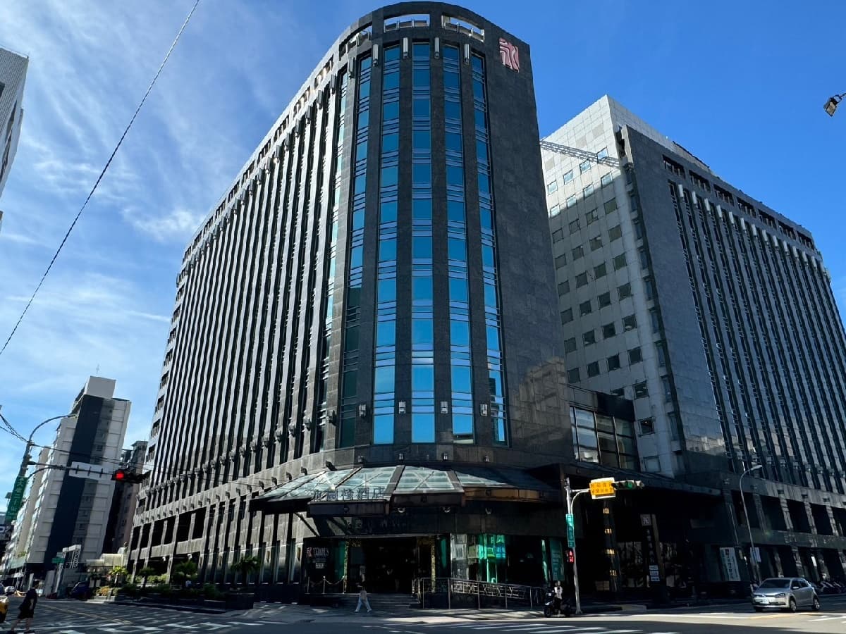 【獨家】每人不到千元!台中高CP值親子飯店必住2家,免費暢玩250坪室內樂園 【獨家】每人不到千元!台中高CP值親子飯店必住2家,免費暢玩250坪室內樂園