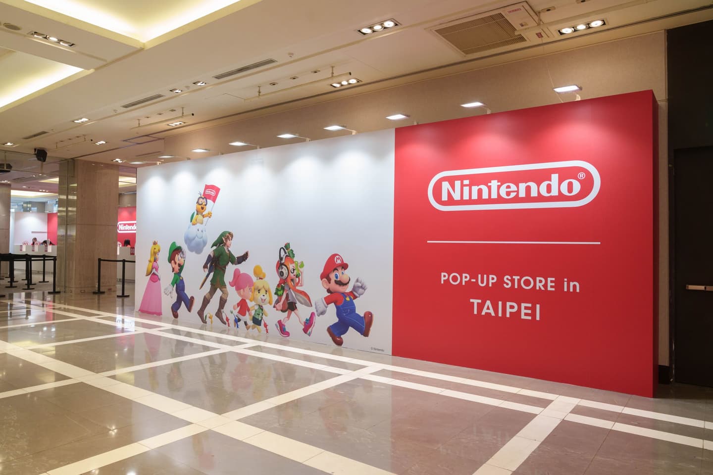 「任天堂快閃店」台北場開跑!瑪利歐模型、巨大耀西必買,整理券規則一次看 「任天堂快閃店」台北場開跑!瑪利歐模型、巨大耀西必買,整理券規則一次看