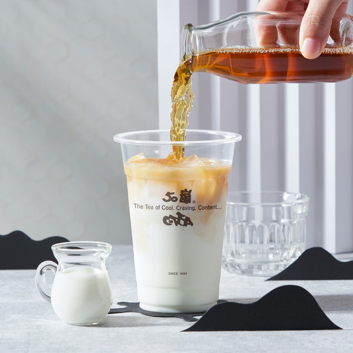 50嵐全新「重焙烏龍拿鐵」開賣!1:1茶湯鮮乳完美比例,北中部試賣門市曝 50嵐全新「重焙烏龍拿鐵」開賣!1:1茶湯鮮乳完美比例,北中部試賣門市曝